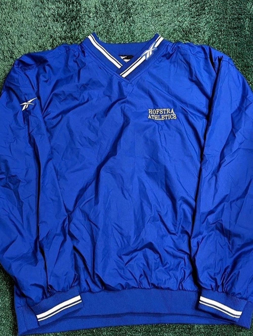 Vintage 90s Reebok Hofstra Athletics V-Neck Windbreaker Pullover